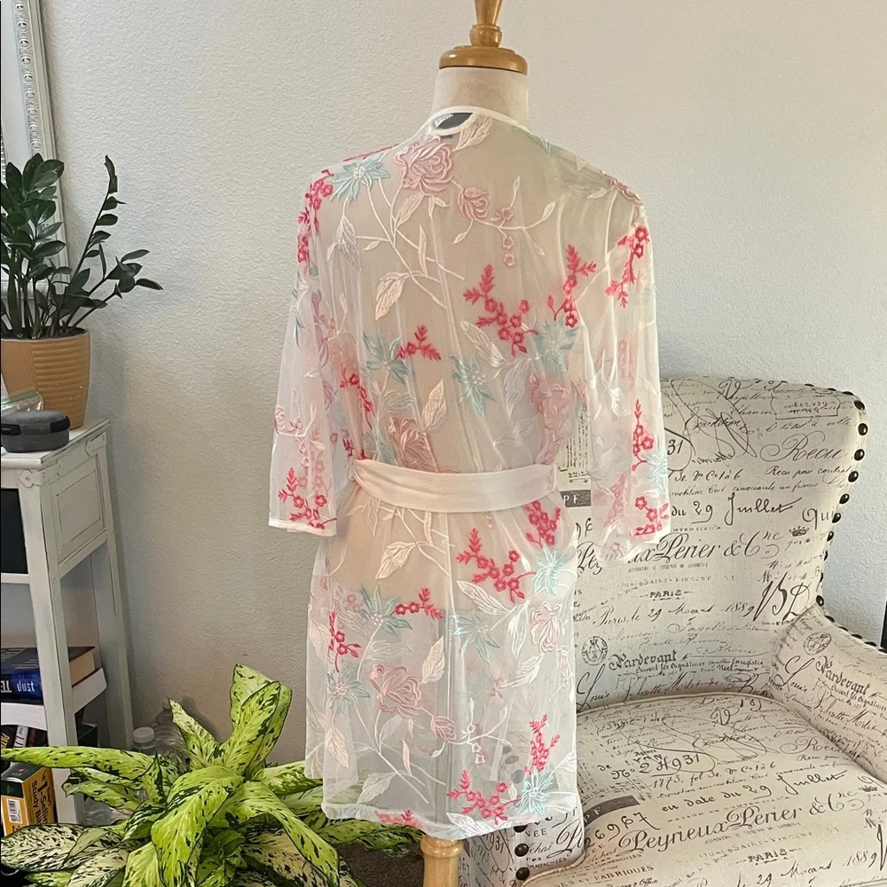 NWOT International Concepts Sheer Floral Robe - Picture 4 of 12